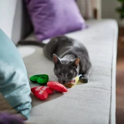 Marvel 's Valentine Candy Heart Heroes Plush Cat Toy with Catnip, 4 count -Deals Marvel Store✌️ 299015 PT3. SY630 V1639418556